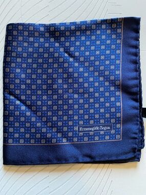 Ermenegildo Zegna Blue Geometric Silk Pocket Square